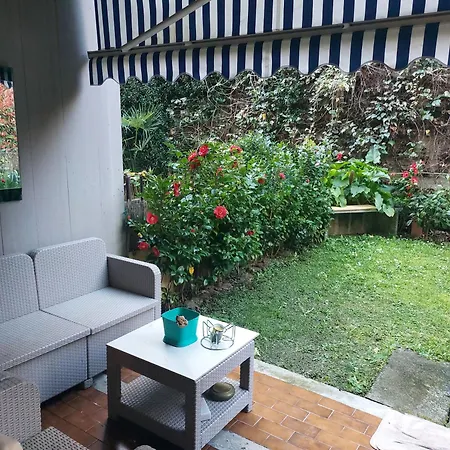 Casa Di Lara Lägenhet Lesa